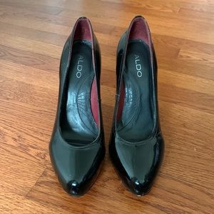 Aldo black leather heels